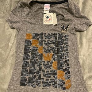 Brewers v neck t-shirt
